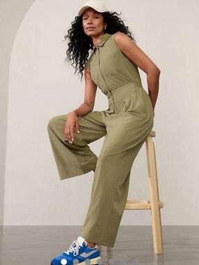 Athleta Brooklyn Heights Wide Leg Sleeveless Utility Jumpsuit, Olive, Sz 16